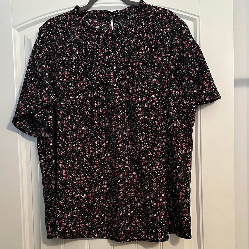 Size 18-20 BloomChic Black and Pink Floral Blouse. Never worn!